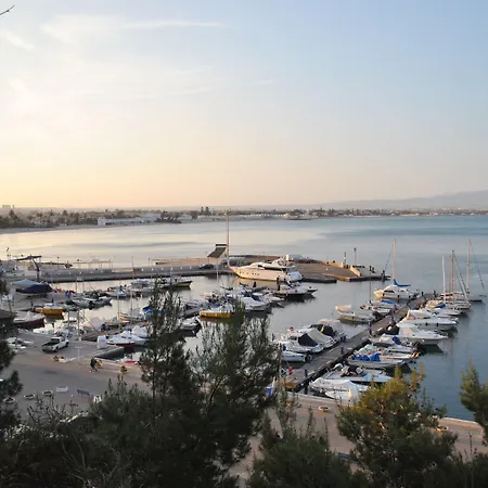 Lewisrooms Domo Casa de hóspedes