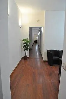 Lewisrooms Domo Penzion Cagliari