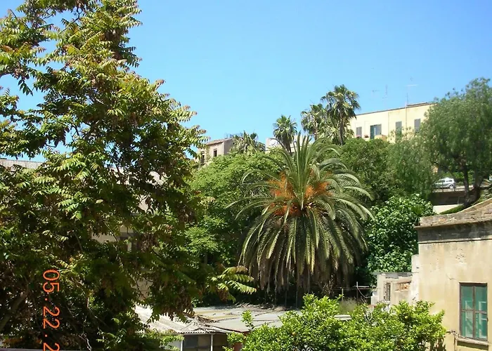 Lewisrooms Domo 4* Cagliari