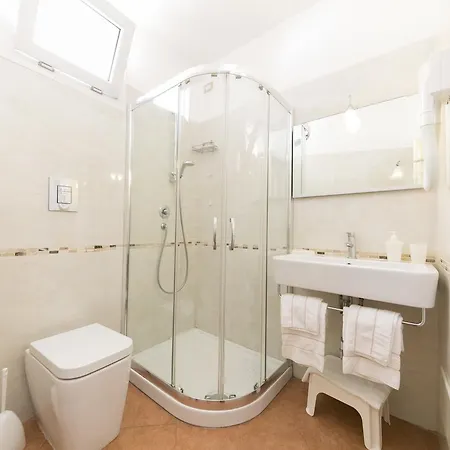 Lewisrooms Domo 4* Cagliari